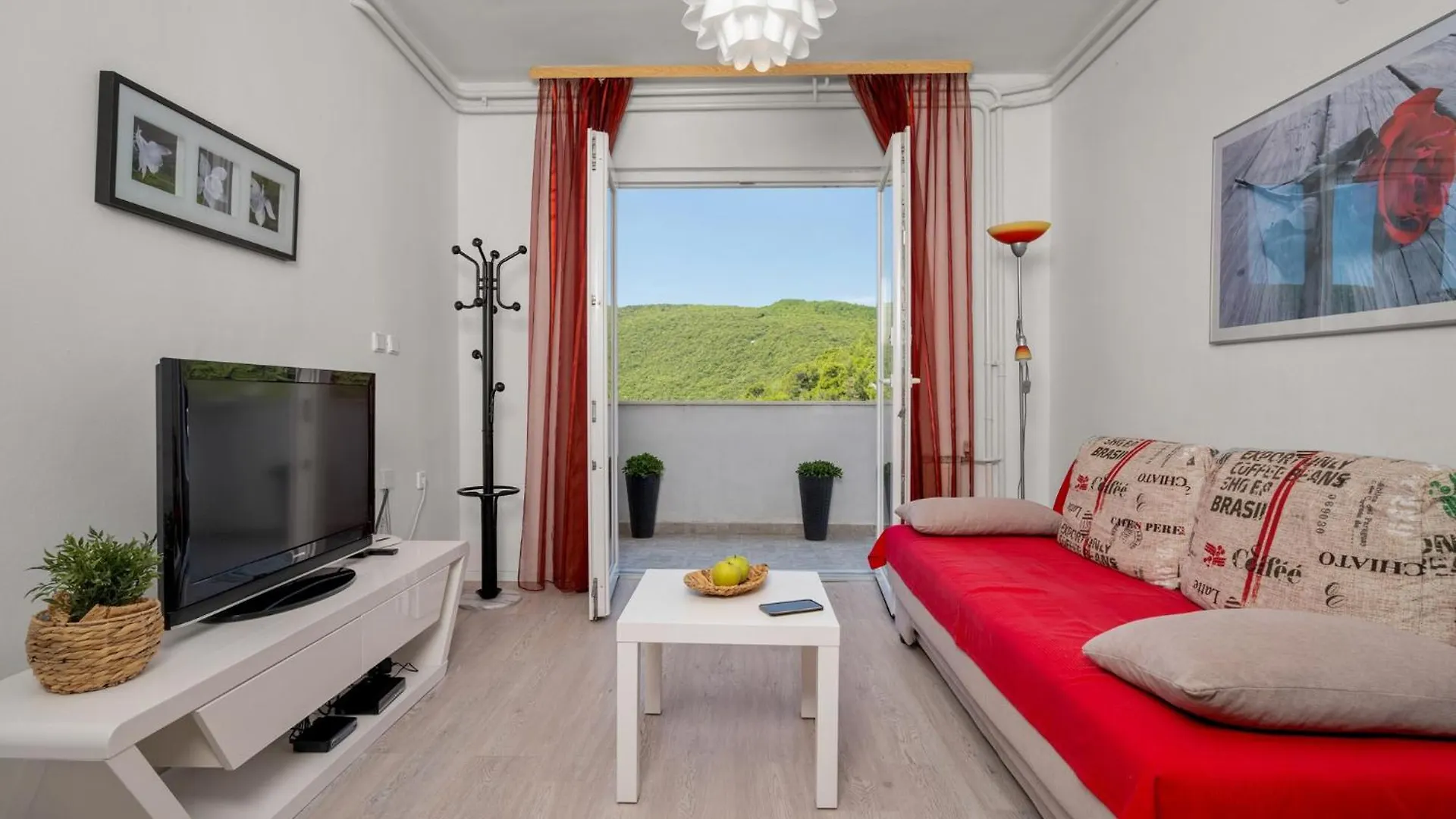 Apartments Leonardo Rabac 0*,