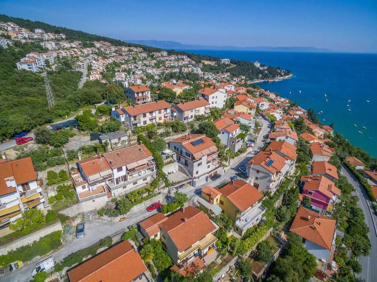 Apartments Leonardo Rabac